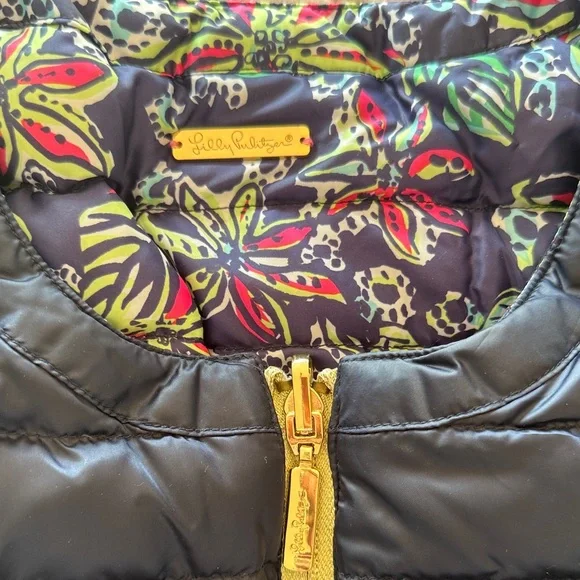 Lilly Pulitzer reversible down jacket Navy/floral - Picture 5 of 17